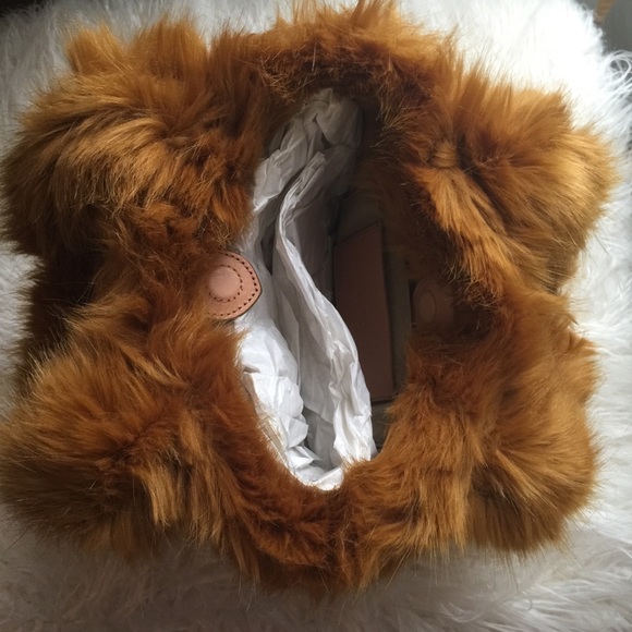 JCREW FAUX FUR HANDBAG - Picture 2 of 9